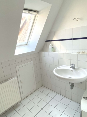 Renovierte, gemütliche 3-Zimmer-Wohnung mit EBK im Zentrum von Billerbeck - Duschbad (85342)