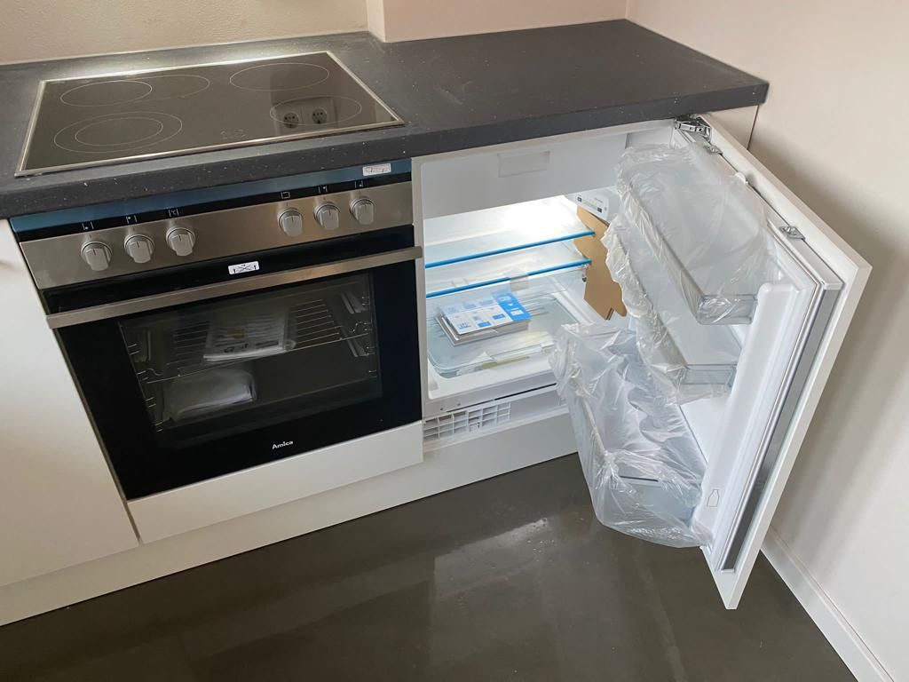 Wohnen am Rosenplatz: kleine 3-Zimmer-Wohnung mit EBK, OHNE Balkon - Photo 3
