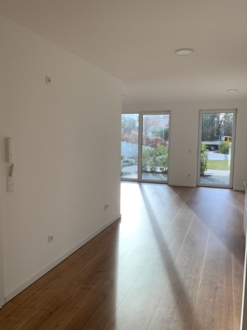 Moderne 2-Zimmer-Wohnung in Münster mit 2 Terrassen, TG-Stellplatz in MS-Gievenbeck - Eingangsbereich (85045)