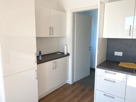 Schöne, sonnige 4-Zimmer-Maisonette-Wohnung mit EBK, Dachterrasse, TG-EP in Münster-Gremmendorf! - Photo 3