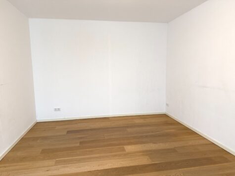 Kleine 2-Zimmer-Erdgeschosswohnung mit Atrium und Garten am Münsteraner Hafen! - Schlafzimmer aktuell (94738)