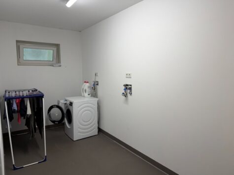 Exklusives Wohnen am Kanal: Lichtdurchflutetes 2-Zimmer-Idyll in Münster-Mauritz - Wasch-/Trockenraum (94599)