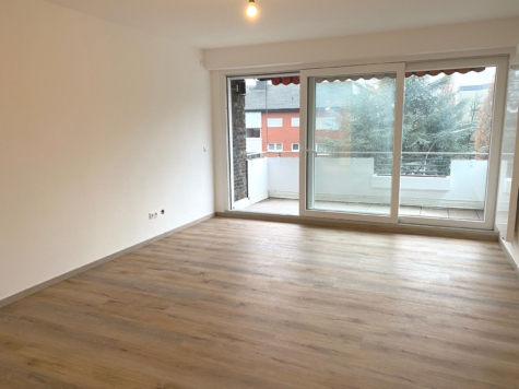 Modernisierte, ruhig gelegene, schöne 3-Zi.-Wohnung mit EBK und Balkon in Albachten! - Photo 2