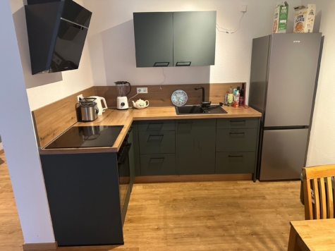 Helle, freundliche 2-Zimmer-Erdgeschosswohnung mit Terrasse und Garten! - Foto 3